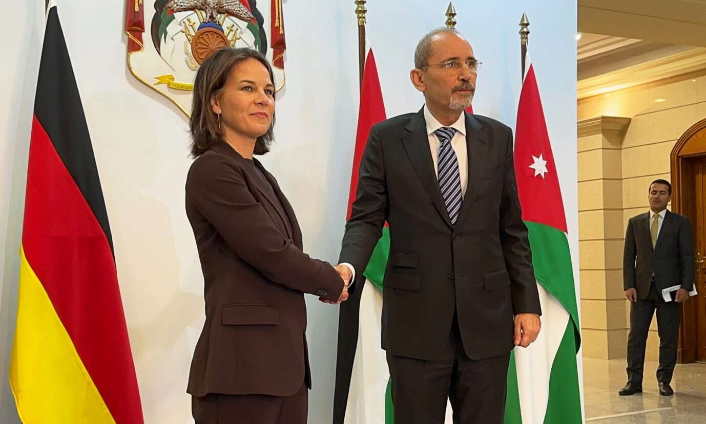 Steuergeld für Palästina: Außenministerin Annalena Baerbock (Grüne) gestern im Gespräch mit ihrem jordanischen Amtskollegen Aiman al-Safadi.