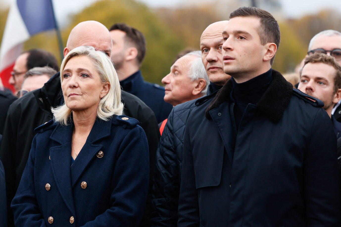 Auf dem Foto befindet sich die Vorsitzende der rechten Nationalen Bewegung in Frankreich, Marine Le Pen. Sie marschierte zusammen mit hunderttausend anderen Landsleuten gegen Antisemitismus in Paris. (Themenbild)