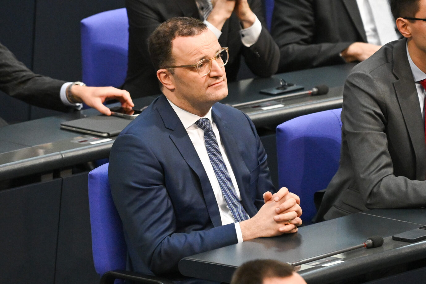 CDU-Politiker Jens Spahn in einer Sitzung des Deutschen Bundestags am 28. November 2023: Auch Union machte Fehler mit Masseneinwanderung.