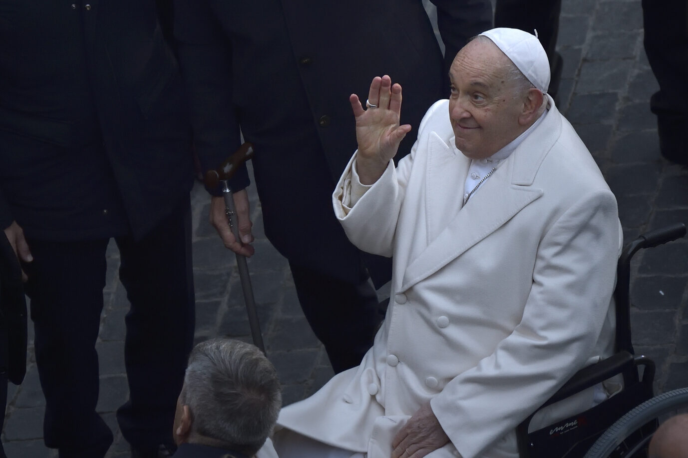 Pope Francis prayer ceremony during the traditionnal visit to the statue of Mary on the day of the celebration of the Immaculate Conception et Piazza di Spagna (Spanish Square) on December 8, 2023 Vatikan macht weg frei für Homo-Segnung.