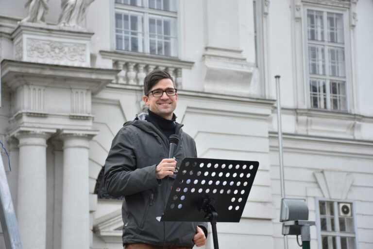 Martin Sellner, Kopf der „Identitären Bewegung“: Sein neues Buch erfreut sich großer Aufmerksamkeit (Archivbild).