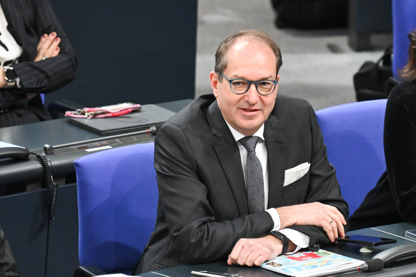 CSU-Landesgruppenchef Alexander Dorbrindt im Bundestag: Härtere Sanktionen für Arbeitsverweigerer gefordert. Er will ihnen das Bürgergeld kürzen.