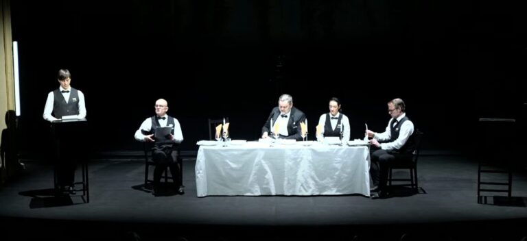 Die fünf Darsteller des Berliner Ensemble