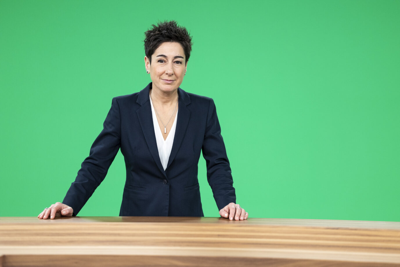 Auf dem Foto befindet sich die Nachrichtenmoderatorin der ÖRR-Anstalt „ZDF“, Dunja Hayali. (Themenbild/Symbolbil
