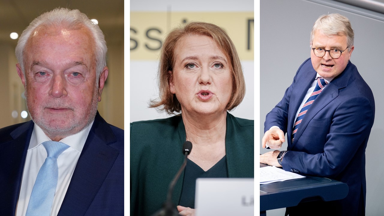 Gegen das „Demokratiefördergesetz“: Die FDP-Politiker Wolfgang Kubicki (rechts) und Frank Schäffler (links) nehmen Familienministerin Lisa Paus in die Mangel.