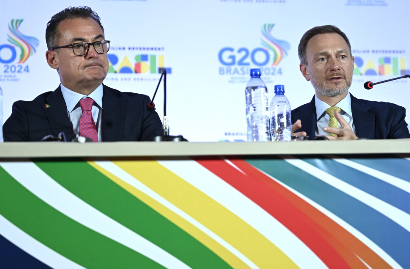 Der Präsident der Bundesbank, Joachim Nagel, und Bundesfinanzminister Christian Lindner (rechts, FDP) bei einem G20-Treffen: Der deutschen Notenbank droht eine düstere Zukunft.