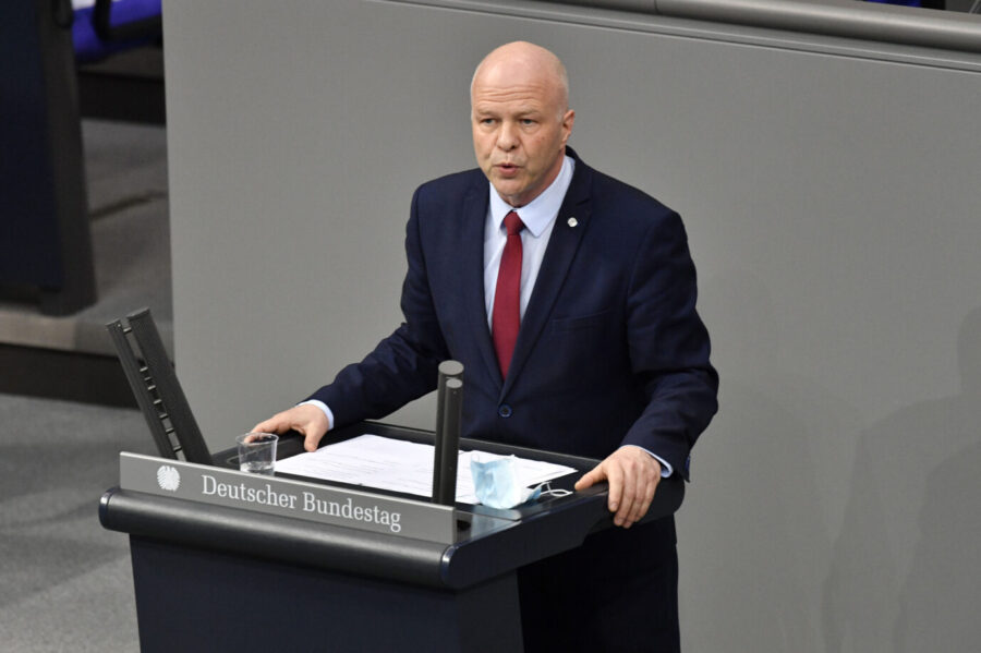 Robby Schlund in der 213. Sitzung des Deutschen Bundestages im Reichstagsgebäude. Berlin, 26.02.2021. Damals noch AfD-Mitglied
