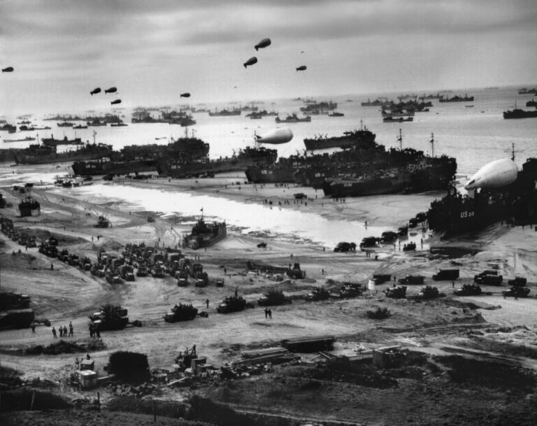 Am D-Day landeten die Westalliiertem in der Normandie, um Europa von Hitler-Deutschland zu befreien. Es war die größte Landeoperation der Weltgeschichte.
