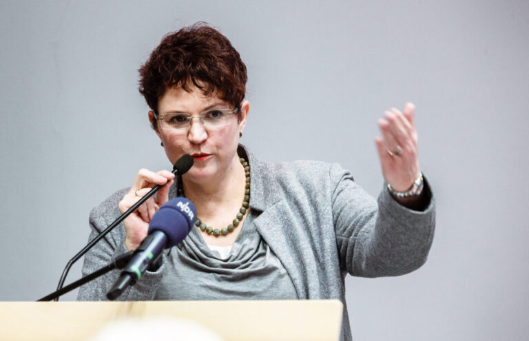Die Hamburger AfD-Bezirksvorsitzende Nicole Jordan ist erneut Opfer von politisch motivierter Gewalt geworden.