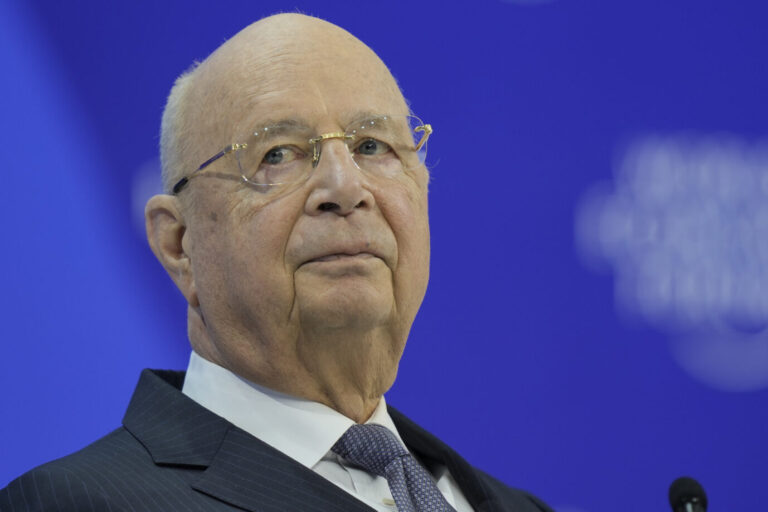 Schwere Vorwürfe gegen Klaus Schwab und das von ihm seit 53 Jahren geführte Weltwirtschaftsforum (WEF).