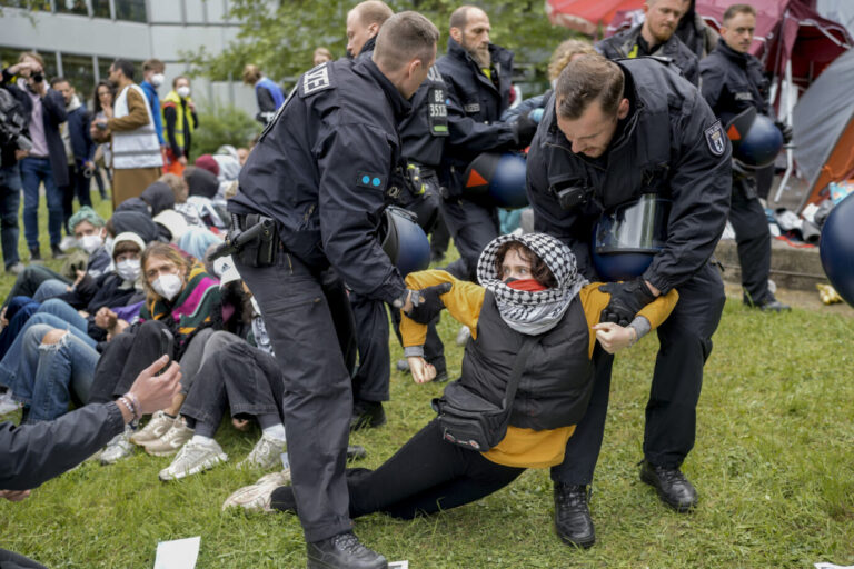 Auf dem Foto befindet sich ein im Mai geräumtes Palästina-Protestlager an der FU Berlin. (Themenbild/Symbolbild)