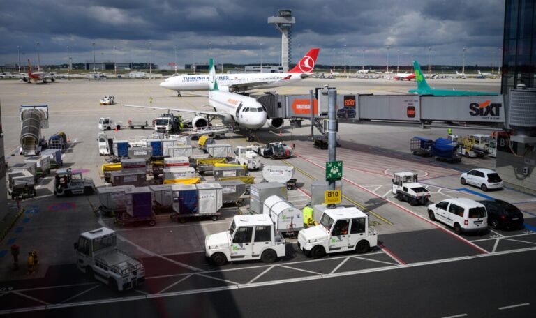 Am Hauptstadtflughafen BER geht derzeit gar nichts mehr.