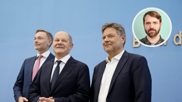 Buzndesfinanzminister Christian Lindner, Bundeskanzler Olaf Scholz und Wirtschaftsminister Robert Habeck stellen die Pläne für einen Steuerrabatt für Ausländer vor