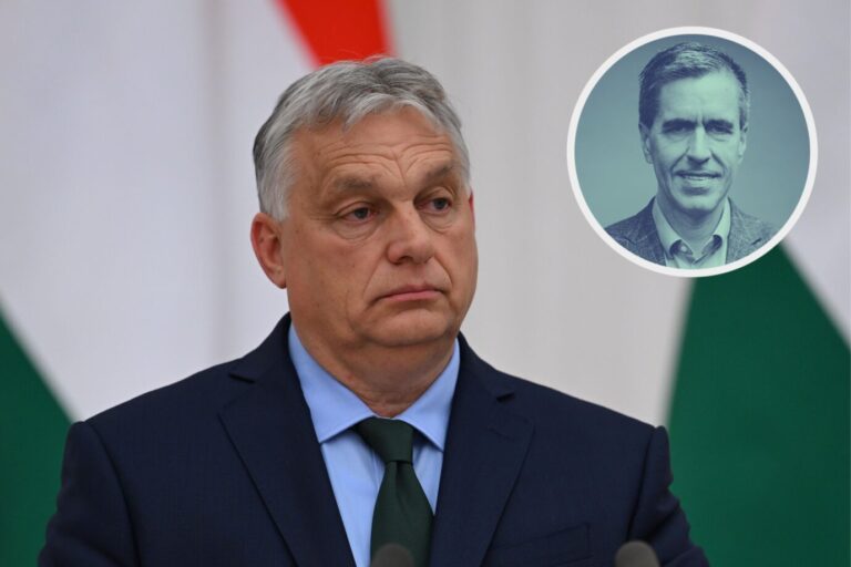 Der ungarische Ministerpräsident Viktor Orban schaut zu, während er eine Rede während einer gemeinsamen Presseerklärung mit dem russischen Präsidenten Wladimir Putin (nicht zu sehen) nach ihren Gesprächen im Kreml in Moskau, Russland, am 05. Juli 2024 hält. Ungarns Ministerpräsident Viktor Orbán in Moskau bei dem russischen Präsidenten Wladimir Putin: Wird der Ungar einen Frieden für die Ukraine finden? Foto: picture alliance / Anadolu | Sefa Karacan 