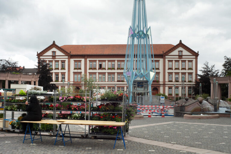 Das Rathaus der Stadt Pirmasens: Am Freitag hat die Stadt einen Aufnahmestopp für ukrainische Flüchtlinge verhängt (Themenbild/Symbolbild)