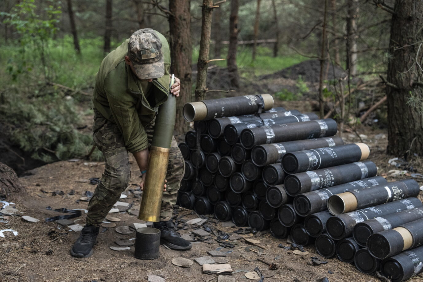 Munition für die Artillerie bleibt einer der wichtigsten Nachschubgüter für die Ukraine im Krieg.