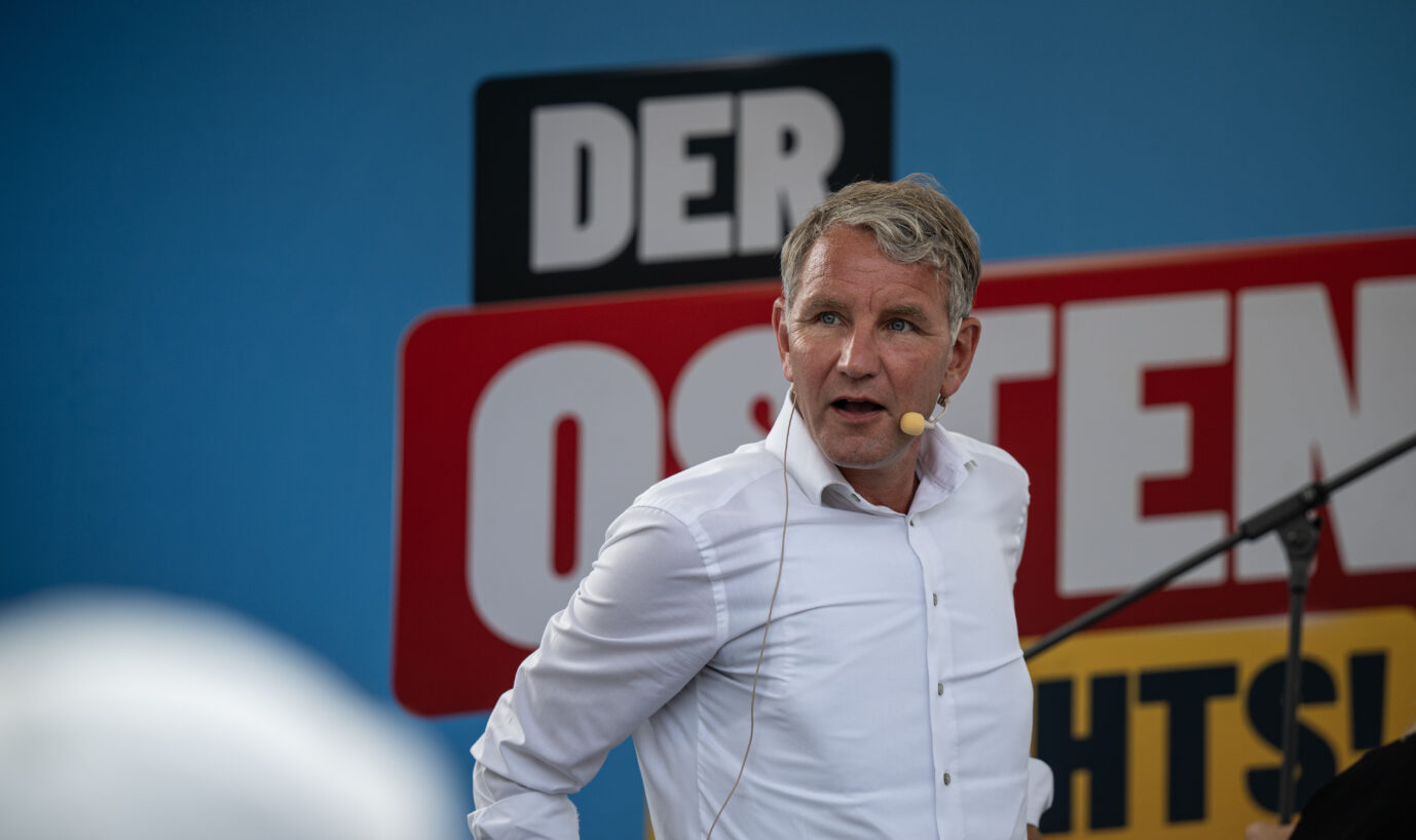 AfD-Spitzenkandidat, Björn Höcke betritt die Bühne auf einer AfD-Wahlveranstaltung. Am 01. September wird in Thüringen ein neuer Landtag gewählt.