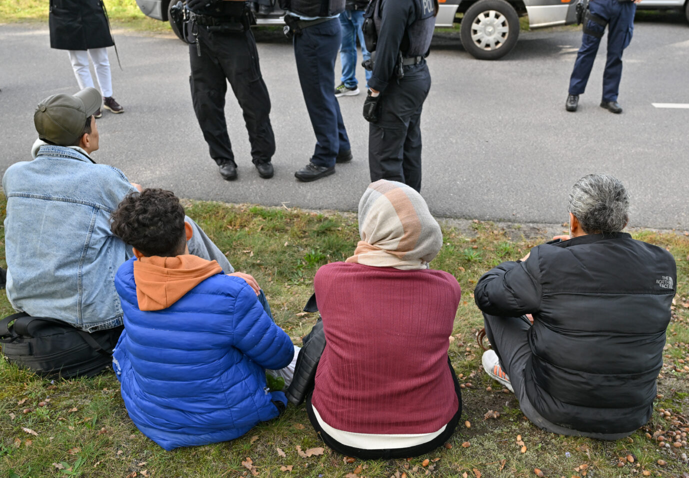 Mehr und mehr Migranten beziehen nun auch Grundsicherung; wer das bezahlt, ist klar.