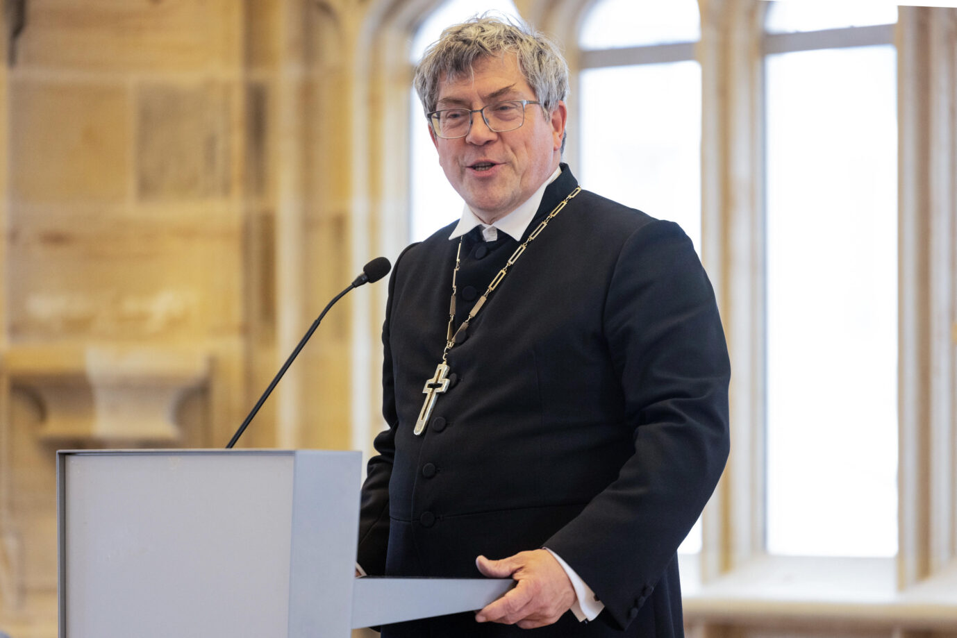 Juedisch-christliche Gemeinschaftsfeier im Collegium Maius am 30.05.2024 auf dem Katholikentag in Erfurt. (Foto: Landesbischof Friedrich Kramer, Magdeburg) Der 103. Deutsche Katholikentag, der vom ZdK veranstaltet wird, ist der erste in einem ostdeutschen Bundesland nach dem 100. Deutschen Katholikentag in Leipzig 2016. Bis Sonntag werden rund 20.000 aktiv Teilnehmende erwartet. Der Katholikentag steht unter dem Leitwort "Zukunft hat der Mensch des Friedens" aus Psalm 37.