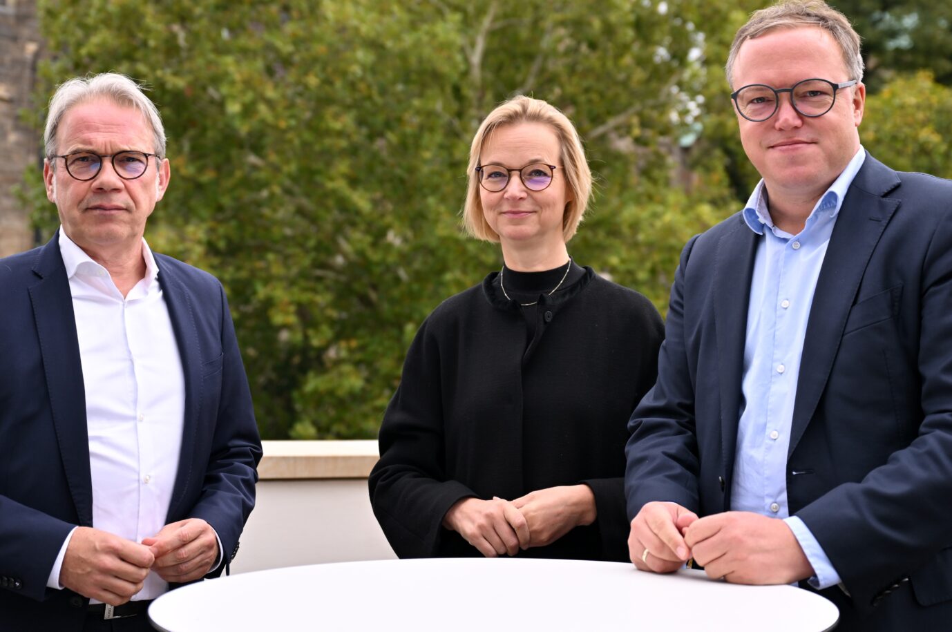 Keine Koalition in Thüringen: Die drei ohne Mehrheit können sich nicht einigen: Die Thüringer Parteichefs Georg Maier (SPD), Katja Wolf (BSW) und Mario Voigt (CDU).