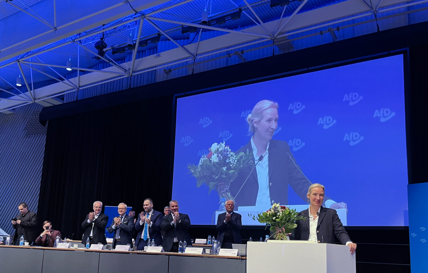 Die AfD-Co-Vorsitzende Alice Weidel spricht bei der Aufstellungsversammlung und ist die klare Nummer Eins ihrer Partei im Südwesten. Bei einer Aufstellungsversammlung am Samstag in Ulm erhielt sie fast 87 Prozent von 877 abgegebenen Stimmen.