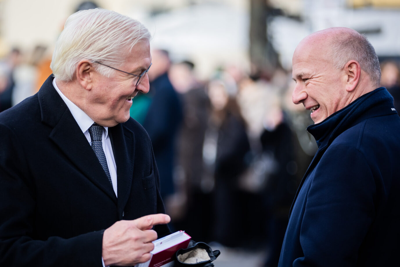 Einig in Sachen Einbürgerung: Bundespräsident Frank-Walter Steinmeier und Berlins Regierender Bürgermeister Kai Wegner (CDU).