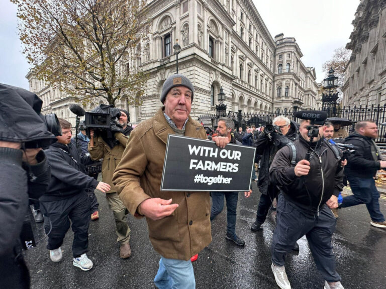 „Top Gear“-Star Jeremy Clarkson auf dem Bauernprotest in London: Vom Kultmoderator zur Galionsfigur des Protests.