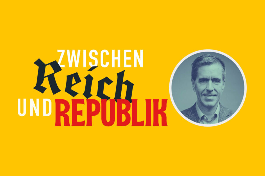 Karlheinz Weißmanns neues Buch „Zwischen Reich und Republik“ analysiert die Geschichte der deutschen Nachkriegsrechten im Detail. Vom Bürgerblock der 50er bis zur Brandmauer heute ist alles dabei. (Themenbild/Collage)