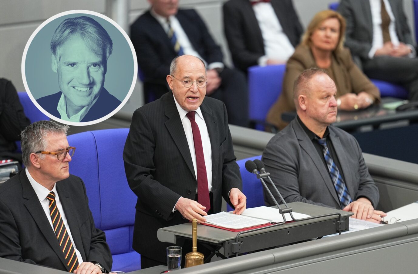 Ex-SED-Chef Gregor Gysi hält die Eröffnungsrede im neuen Bundestag.