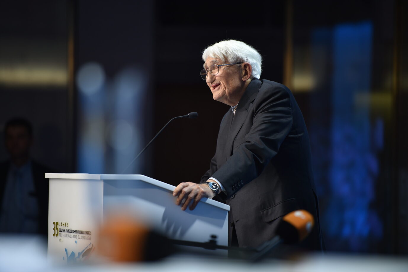 Der Philosoph Jürgen Habermas spricht sich in einem Gastbeitrag für die „SZ“ für die Aufrüstung der EU aus und erntet zwiespältige Reaktionen. Foto: picture alliance/dpa | Arne Immanuel Bänsch