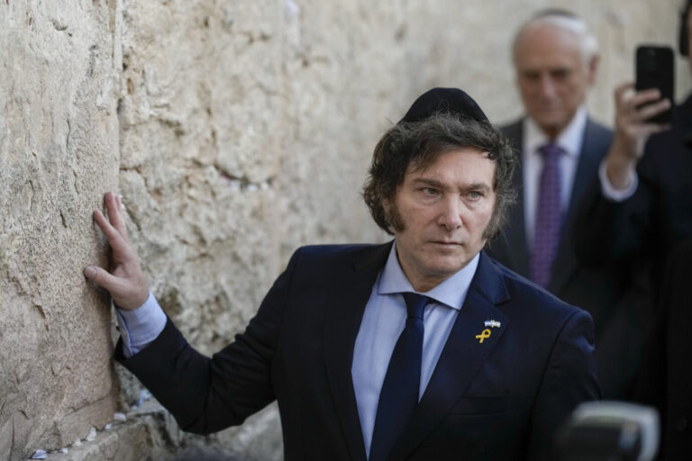 Argentiniens Präsident Javier Milei besuchte 2024 die Klagemauer in Jerusalem.