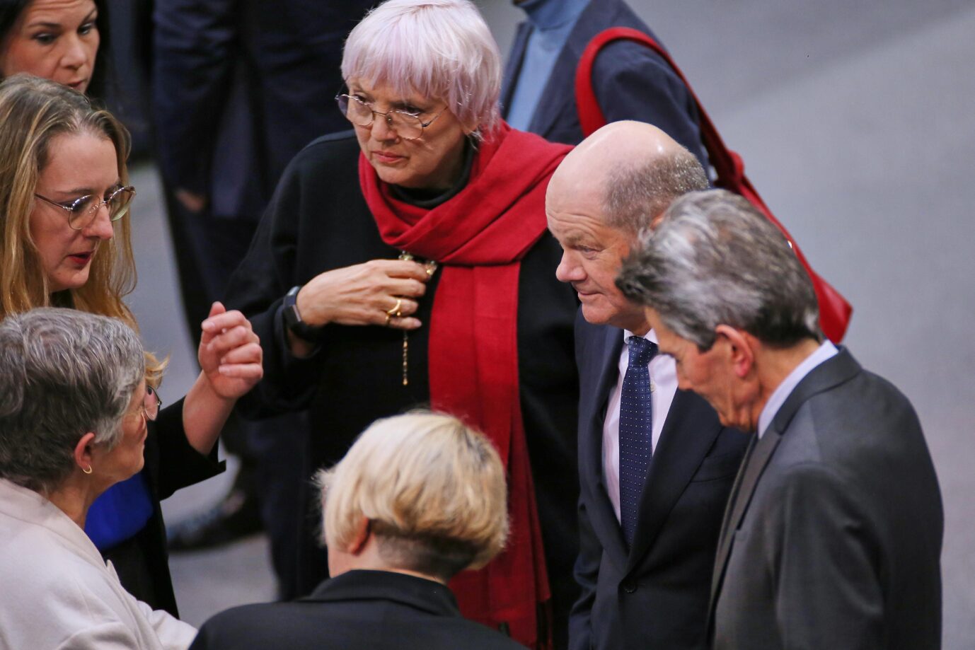 Die Spitzen von SPD und Grünen diskutieren am 30. Januar im Bundestag.