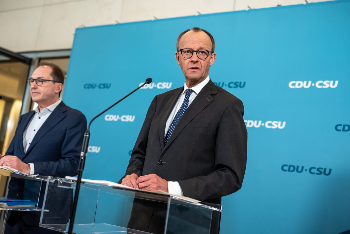 CDU-Chef Friedrich Merz (r.) meint, er habe die Wähler nicht getäuscht.