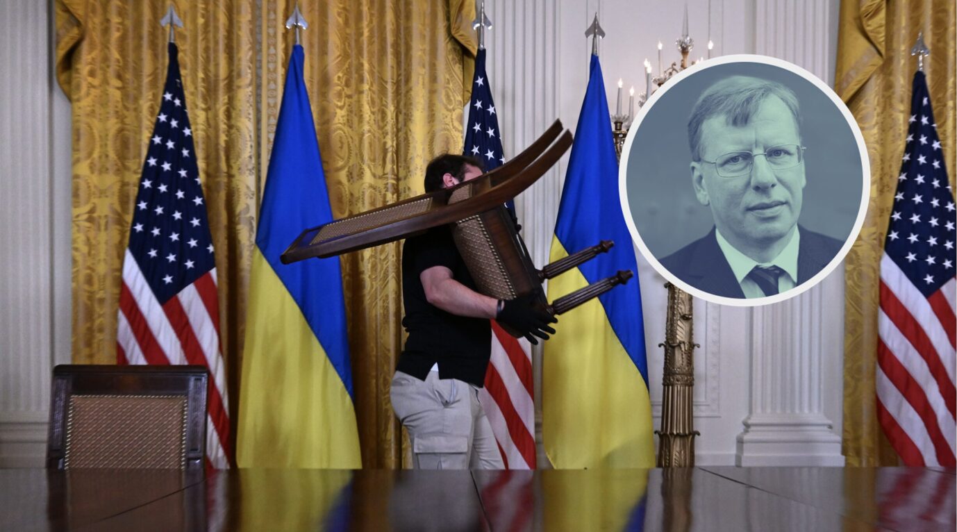 February 28, 2025, Washington, Dc, USA: Chairs are removed from the signing table at the White House after a meeting with U.S. President Donald Trump and Ukrainian President Volodymyr Zelenskyy devolved into heated words in the Oval Office in Washington DC on February 28, 2025. They were meeting to sign a rare mineral rights agreement. A joint press conference was cancelled and President Zelenskyy was told to leave. (Credit Image: Â© Carol Guzy/ZUMA Press Wire. Symbol eines Stellvertreterkrieges