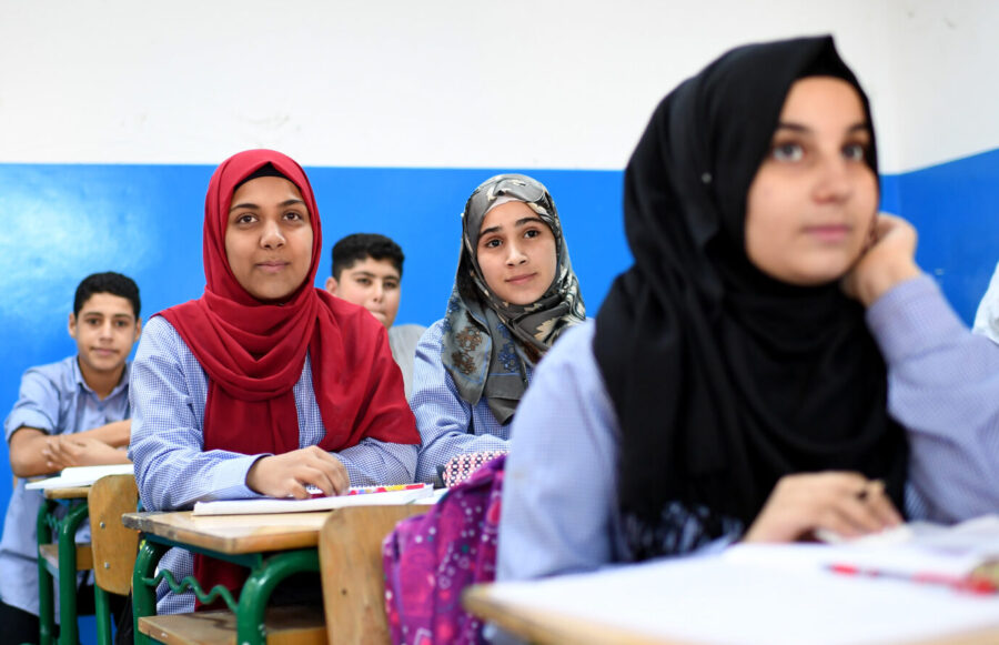 Dieses Bild stammt aus dem Libanon, aber so ähnlich sieht es inzwischen in Wiens Schulen aus.