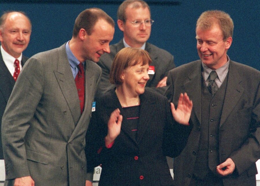 Schon vor 25 Jahren beste Parteifreunde: Friedrich Merz, Angela Merkel und Ruprecht Polenz (erste Reihe, v.l.n.r.).