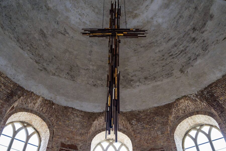 Innenansicht der Parochialkirche im Klosterviertel in Berlin. Die Zahl der Nachfragen nach Kirchenasyl steigen scheinbar.