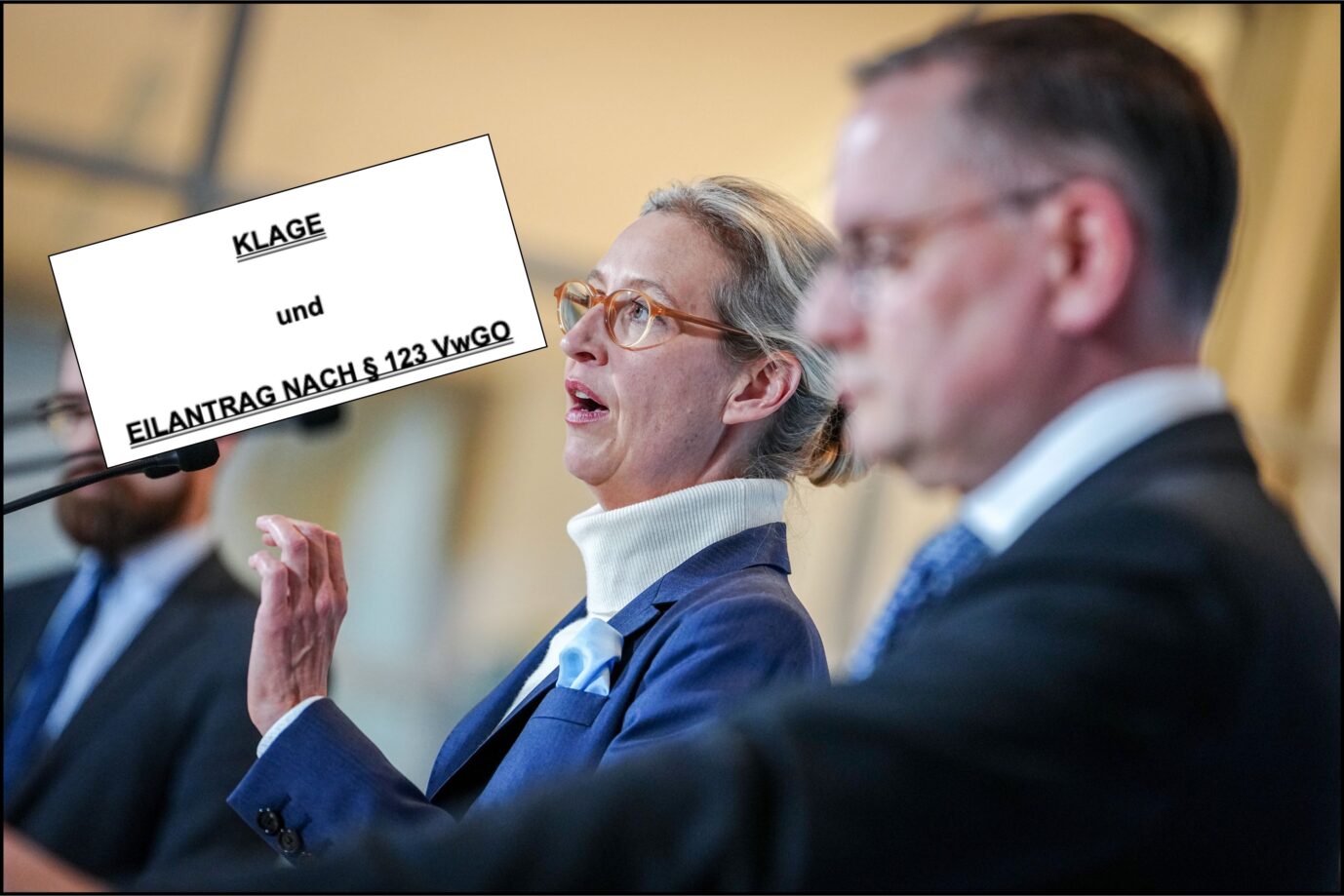 Alice Weidel und Tino Chrupalla von der AfD halten eine Pressekonferenz im Bundestag ab.