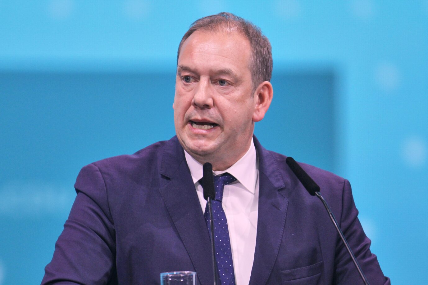 Der Bundestag hat einen neuen Wehrbeauftragten gewählt. Der CDU-Politiker Henning Otte übernimmt den Posten.