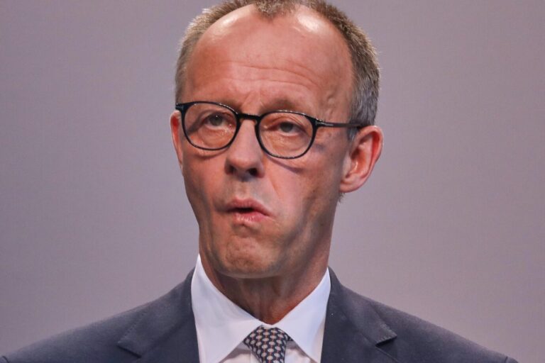 Letzte Hürde am Dienstag: Steht die Kanzlermehrheit für Friedrich Merz (CDU)?