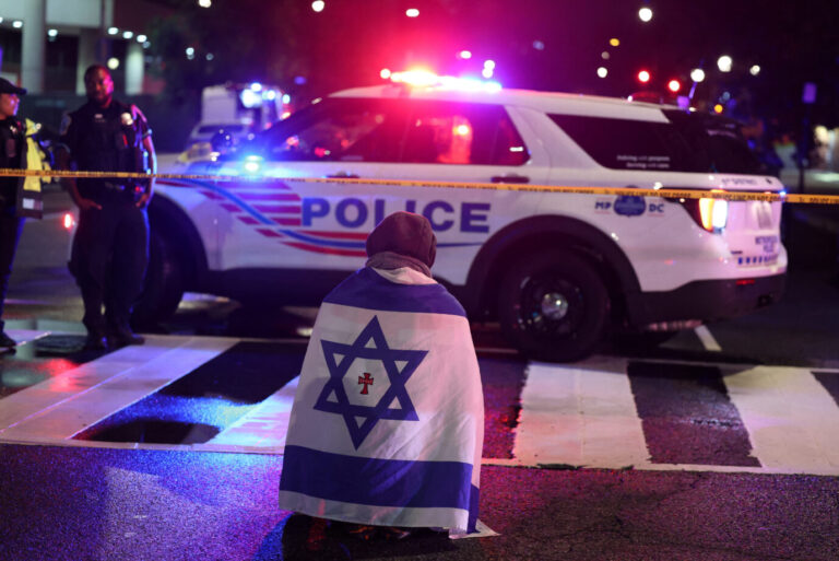Szene vom Tatort in Washington, wo zwei israelische Diplomaten erschossen wurden.