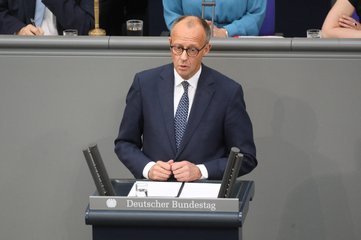 3. Plenarsitzung des Deutschen Bundestages Berlin, 14.5.2025 Bundeskanzler Friedrich Merz bei der 3. Plenarsitzung des Deutschen Bundestages in Berlin Berlin Deutschland *** 3 plenary session of the German Bundestag Berlin, 14 5 2025 Federal Chancellor Friedrich Merz at the 3 plenary session of the German Bundestag in Berlin Berlin Germany Copyright: xMatthiasxGränzdörferx