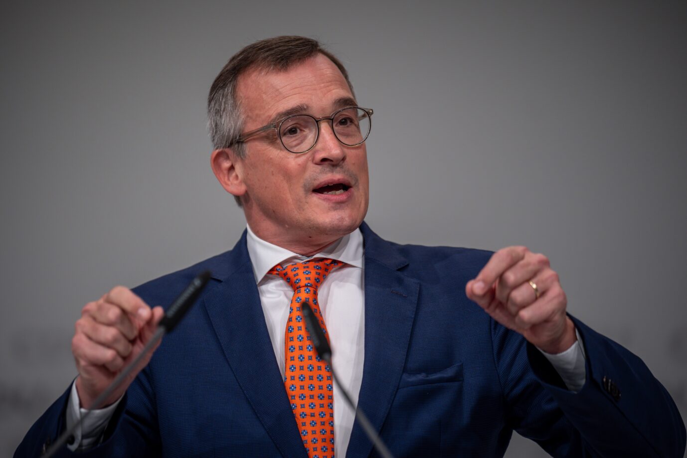 Malt die Konsequenzen eines AfD-Verbots in düsteren Farben: Andreas Rödder