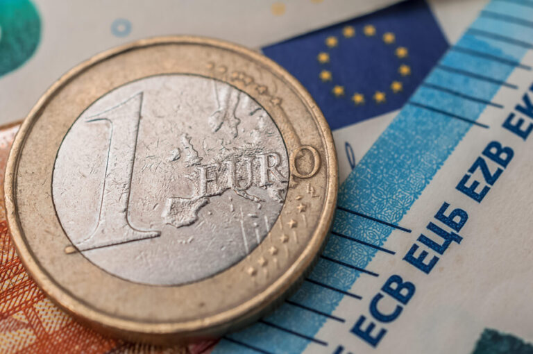 Wenn die EU ihre Pläne für eine neue Steuer umsetzt, wird es düster für die heimischen Unternehmen (Symbolbild).
