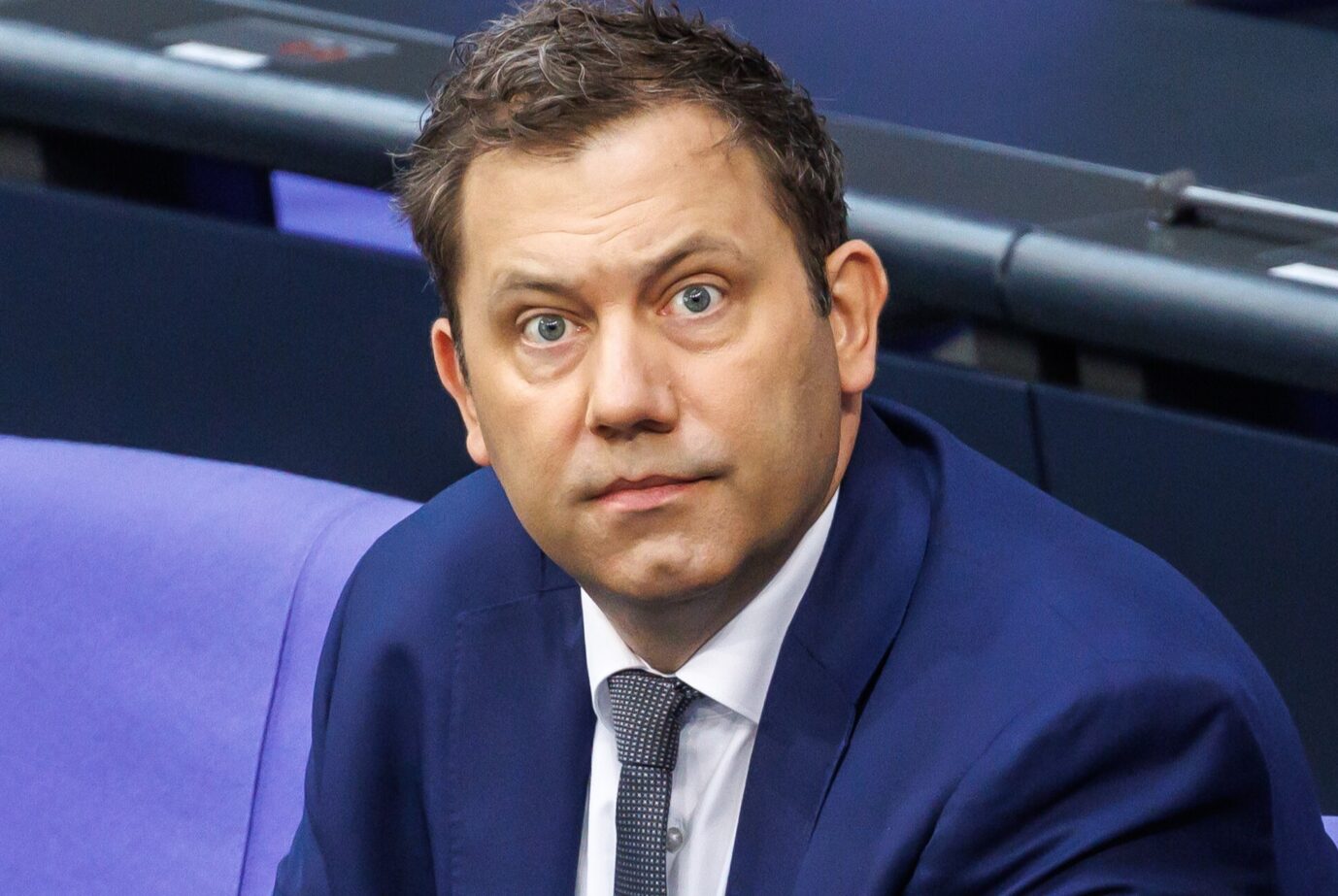 Auf Pro-Regenbogen- und Anti-Merz-Kurs: Finanzminister Lars Klingbeil.