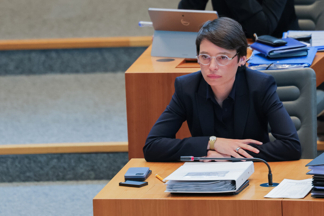 Landesintegrationsministerin Josefine Paul (Grüne): „Wir sind nicht glücklich.“ Hintergrund ist die Bezahlkarte. (Themenbild)