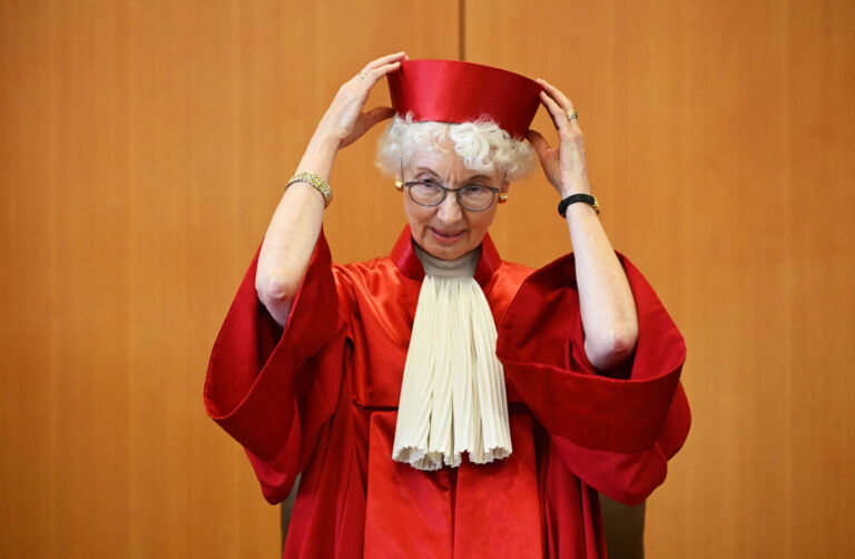Die Vorsitzende Richterin des Zweiten Senats des Bundesverfassungsgericht Doris König: Beschwerde der AfD abgelehnt. Foto: picture alliance/dpa | Uli Deck