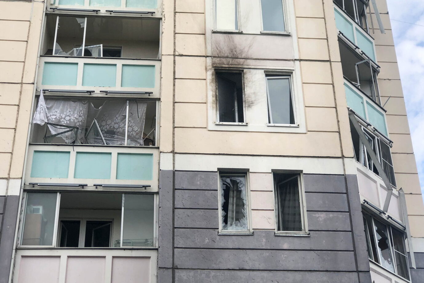 Nach dem Drohnenangriff der Ukraine auf Moskau sind die Schäden im Stadtgebiet sichtbar.