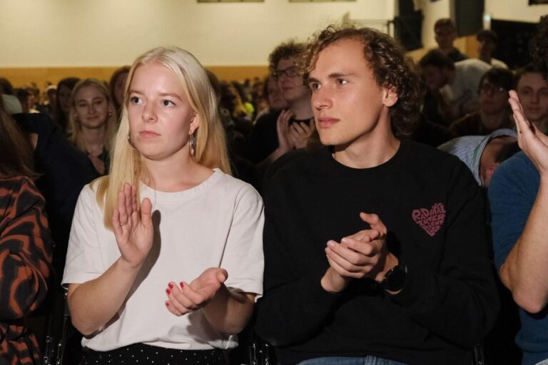Die Grüne Jugend kämpft gegen die Realos in der Mutterpartei. Jette Nietzard und Co. scheinen keine Berührungsängste mit radikalen Positionen zu haben.