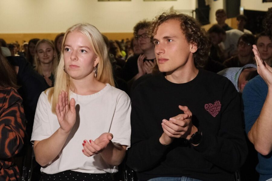 Die Grüne Jugend kämpft gegen die Realos in der Mutterpartei. Jette Nietzard und Co. scheinen keine Berührungsängste mit radikalen Positionen zu haben.